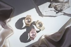 Lustrously Chic Timepieces