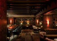 Luxurious Japanese-Inspired Lounges Image 1