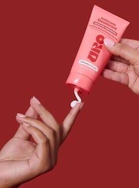 Aluminum-Free Intimate Deodorants Image 1