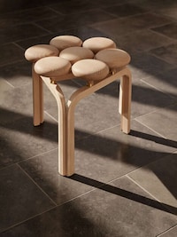 Modernist Modern Stool Designs Image 4