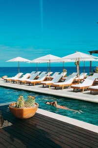 Enchanting Beachside Stays Image 3