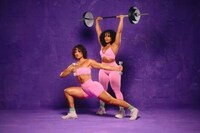 High-Performance Women's Activewear Image 5