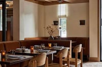Upscale Mountainous Hotels Image 3