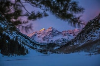 Upscale Mountainous Hotels Image 6