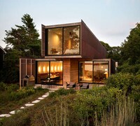 Boat Design-Inspired Modern Homes Image 4