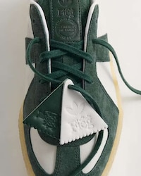 Exclusive Sophisticated App-Accessed Shoes Image 1