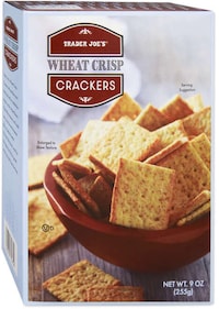 Deliciously Crunchy Wheat Crackers Image 1