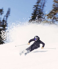 High-Performance Ski Gear Image 3