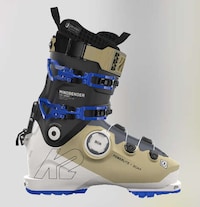 High-Performance Ski Gear Image 7