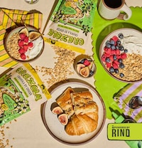Olive Oil Granolas Image 3