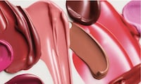 Experiential Lip Color Services Image 4