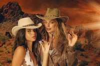 Chromatic Cowgirl-Inspired Nail Products Image 4