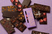 Date-Sweetened Chocolate Bars Image 1