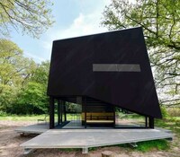 Angular Stealthy Holiday Retreats Image 2