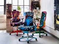 Art-Centric Dynamic Gaming Chairs Image 3