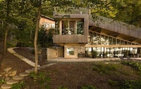 Mass Timber Canadian Chalets Image 1