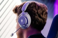 Directional Audio eSports Headsets Image 4