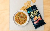 Summery Pita Chip Snacks Image 1