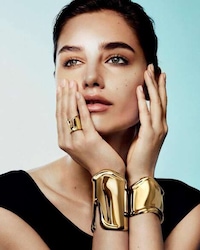 Iconic Jewelry Cuff Designs Image 2