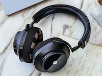 Brainwave-Monitoring Headphones Image 7