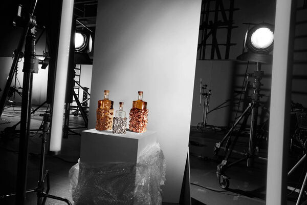 Metallic Whisky Bottle Cases Image 2