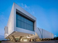Dual Level Concrete Galleries Image 2