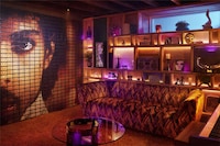 Music-Legend-Inspired Overnight Stays Image 1