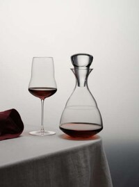 Ultra-Elegant Glassware Designs Image 3