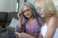 Prescription-On-Demand Eyewear Services Image 1
