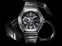 Full-Metal Analog Watches Image 1