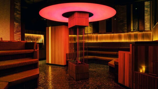 Tranquil Grounded Design Bathhouse Image 2