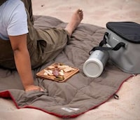 Collaboration Camper Blankets Image 3