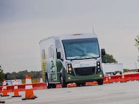 Hybrid Propulsion Recreational Vehicles Image 3
