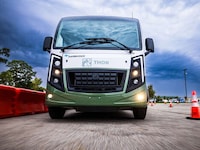 Hybrid Propulsion Recreational Vehicles Image 4