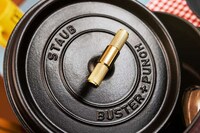 Modern-Tinged Classic Cookware Image 2