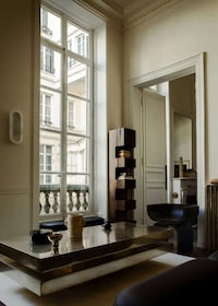 Napolean-Era Minimal Apartments Image 3