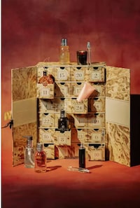 Aromatic Cosmetic Advent Calendars Image 1