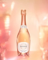 Non-Alcoholic Celebration Spirits Image 1