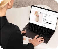 Virtual Try-On Services Image 2