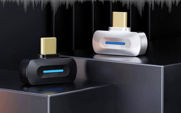 Audio-Upgrading Smartphone Transmitters : FiiO BT11