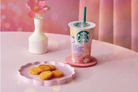 Chilled Tea Latte Drinks