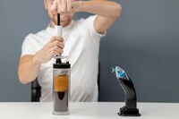 Vacuum-Sealed Airless Coffee Brewers Image 4