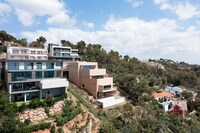 Orange Tonal Concrete Homes Image 2