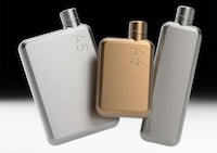 Portable Metallic Flat Bottles Image 1