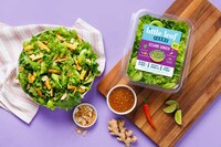 Sesame Ginger Salad Kits Image 1