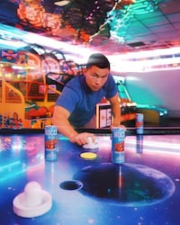 90s-Style Carbonated Drinks Image 1