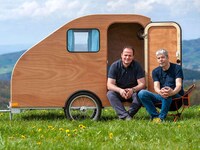 E-Bike-Towed Wooden Trailers Image 1