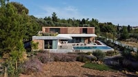 Textured Local Stone Residences Image 3