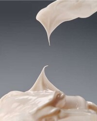 Multi-Purpose Moisturizers Image 3