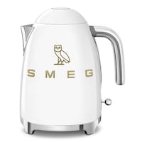 Gold-Accented Home Appliances Image 4